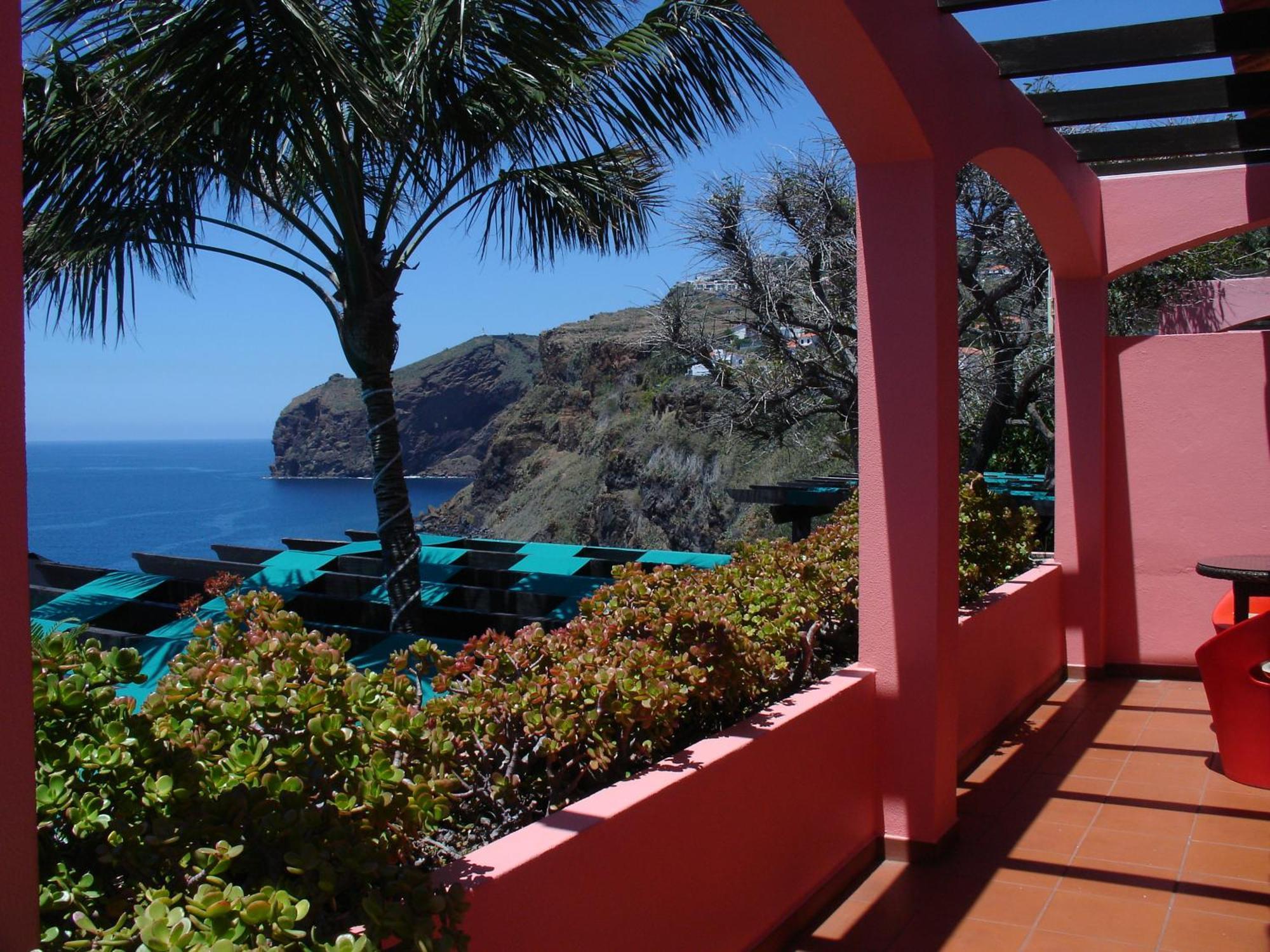 Inn & Art Madeira Canico  Ngoại thất bức ảnh