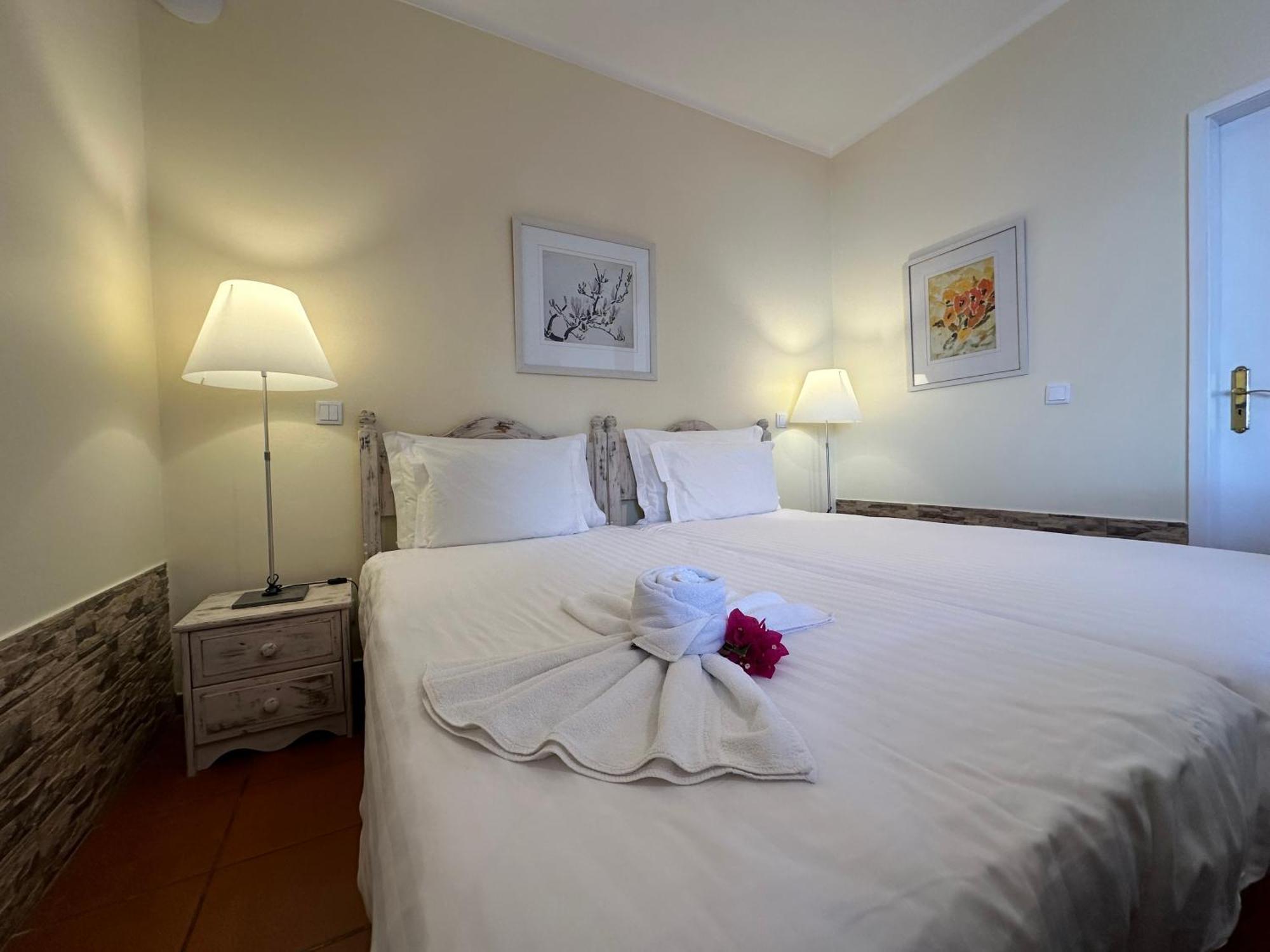Inn & Art Madeira Canico  Ngoại thất bức ảnh